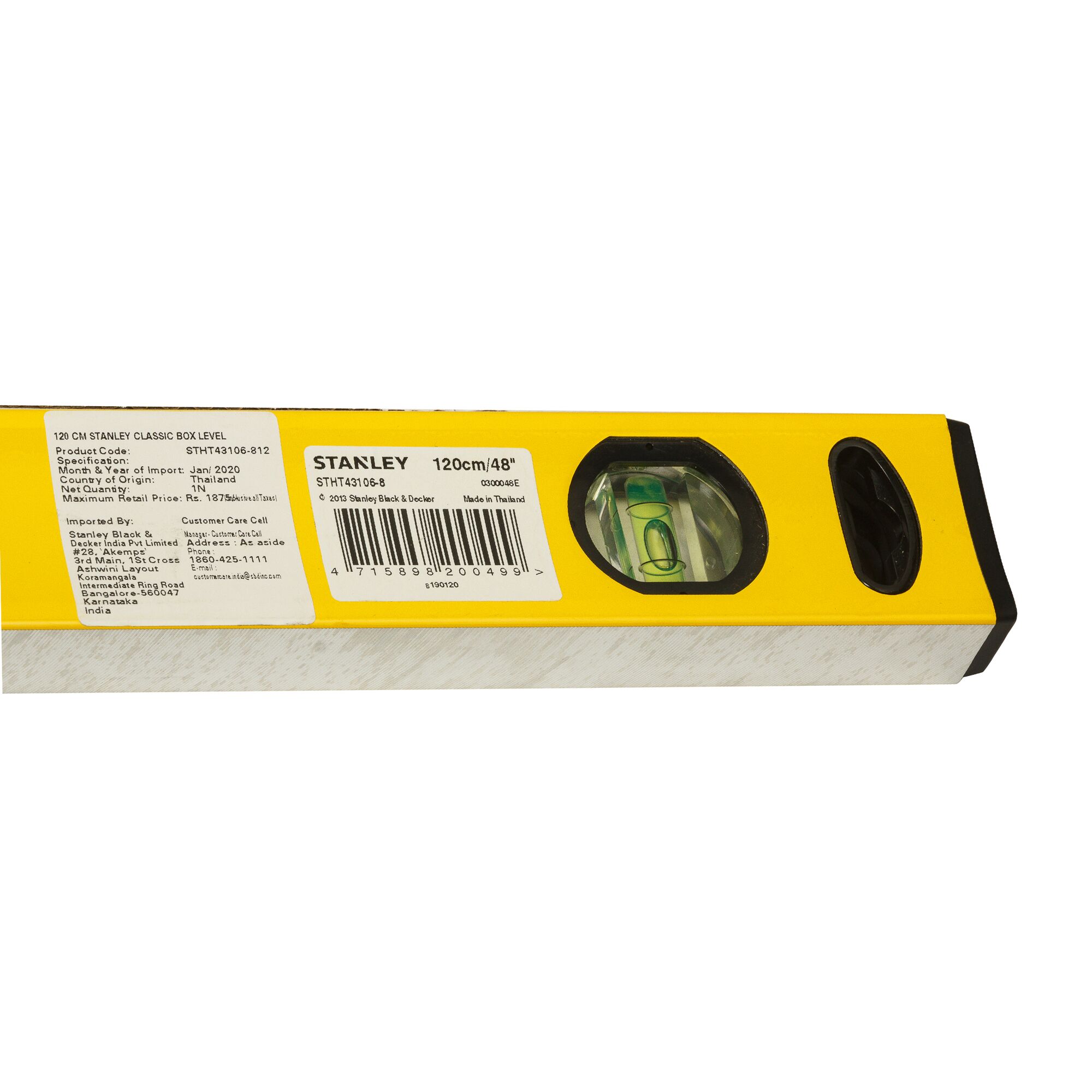 Stanley STHT43106-8 yellow 120cm box level photographed from side showing vial and labels.